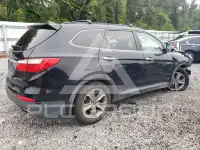 2015 Hyundai Santa Fe photo
