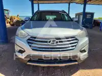 2015 Hyundai Santa Fe photo
