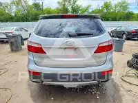 2015 Hyundai Santa Fe photo