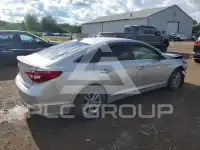 2015 Hyundai Sonata photo