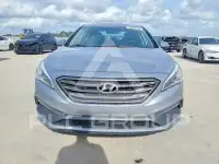 2015 Hyundai Sonata photo