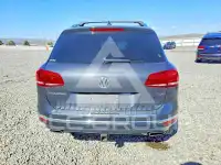 2015 Volkswagen Touareg фото