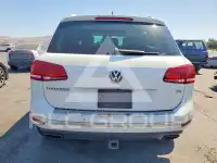 2015 Volkswagen Touareg фото