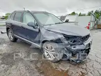 2015 Volkswagen Touareg фото