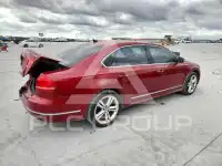 2015 Volkswagen Passat photo
