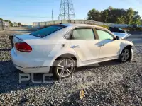 2015 Volkswagen Passat фото