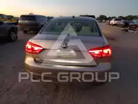 2015 Volkswagen Passat фото