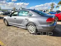 2015 Volkswagen Passat photo