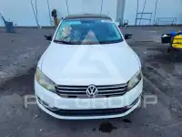 2015 Volkswagen Passat photo
