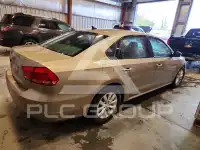 2015 Volkswagen Passat photo