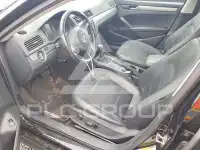2015 Volkswagen Passat photo