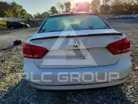 2015 Volkswagen Passat фото