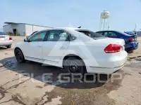 2015 Volkswagen Passat photo