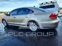 2015 Volkswagen Passat фото