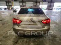 2015 Volkswagen Passat фото