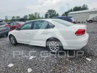 2015 Volkswagen Passat photo