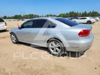 2015 Volkswagen Passat photo
