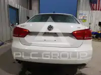 2015 Volkswagen Passat фото