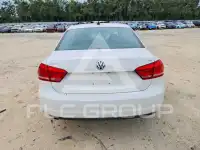 2015 Volkswagen Passat фото