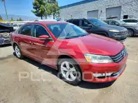 2015 Volkswagen Passat photo