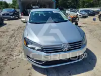 2015 Volkswagen Passat фото