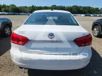 2015 Volkswagen Passat фото