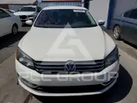 2015 Volkswagen Passat фото