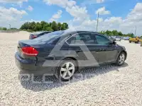 2015 Volkswagen Passat фото