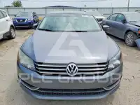 2015 Volkswagen Passat фото