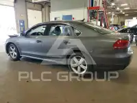 2015 Volkswagen Passat фото