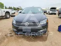 2015 Volkswagen Passat фото