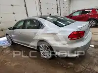 2015 Volkswagen Passat фото