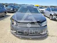 2015 Volkswagen Passat фото