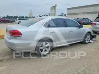 2015 Volkswagen Passat фото