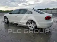 2015 Volkswagen Passat фото