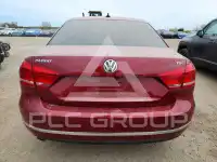 2015 Volkswagen Passat фото