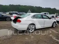 2015 Volkswagen Passat фото