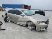 2015 Volkswagen Passat фото
