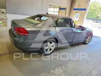 2015 Volkswagen Passat photo