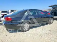 2015 Volkswagen Passat photo
