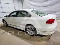 2015 Volkswagen Passat фото