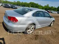 2015 Volkswagen Passat фото