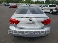 2015 Volkswagen Passat фото