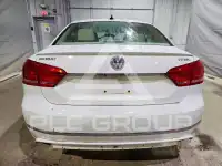2015 Volkswagen Passat фото