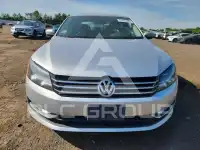 2015 Volkswagen Passat фото