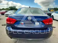 2015 Volkswagen Passat фото