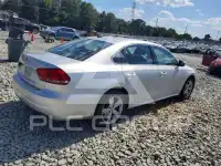 2015 Volkswagen Passat фото