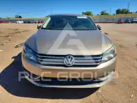 2015 Volkswagen Passat photo
