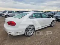 2015 Volkswagen Passat photo