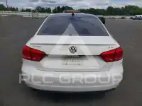 2015 Volkswagen Passat фото
